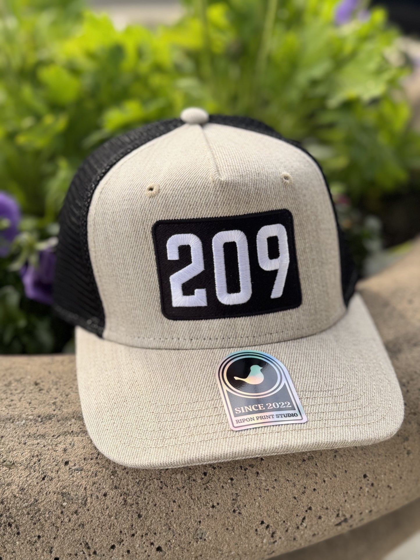 209 Embroidered Hat